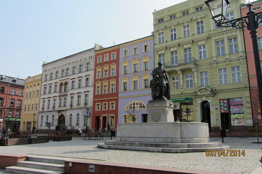Nowa Ruda - fontanna na rynku