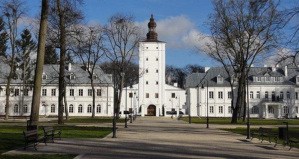 Wieża Wjazdowa. Park Radziwiłłów w Białej Podlaskiej