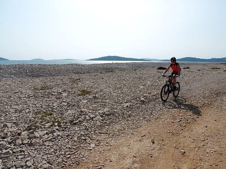Bardzo dzika plaża