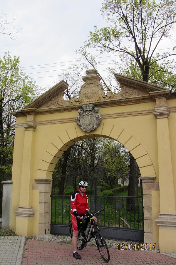 Brama pałacowa w Twardogórze