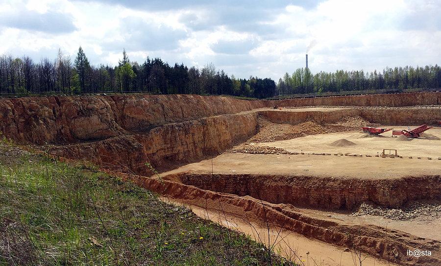 Kopalnia odkrywkowa dolomitu w Ząbkowicach