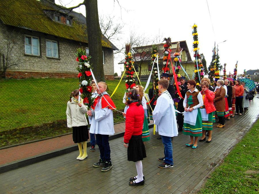 Procesja z palmami w Gogolewie
