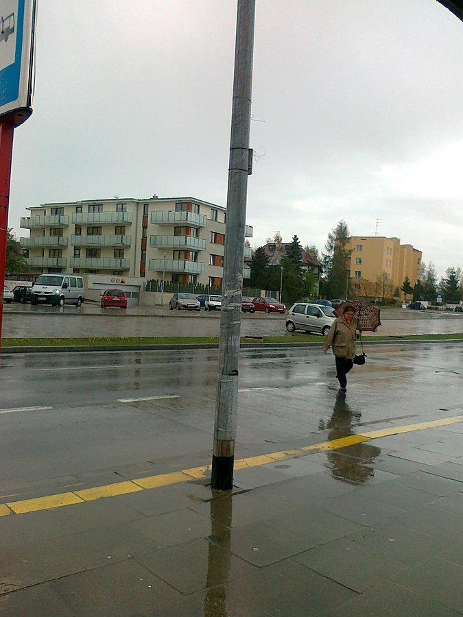 Tym razem uciekłam pod wiatę