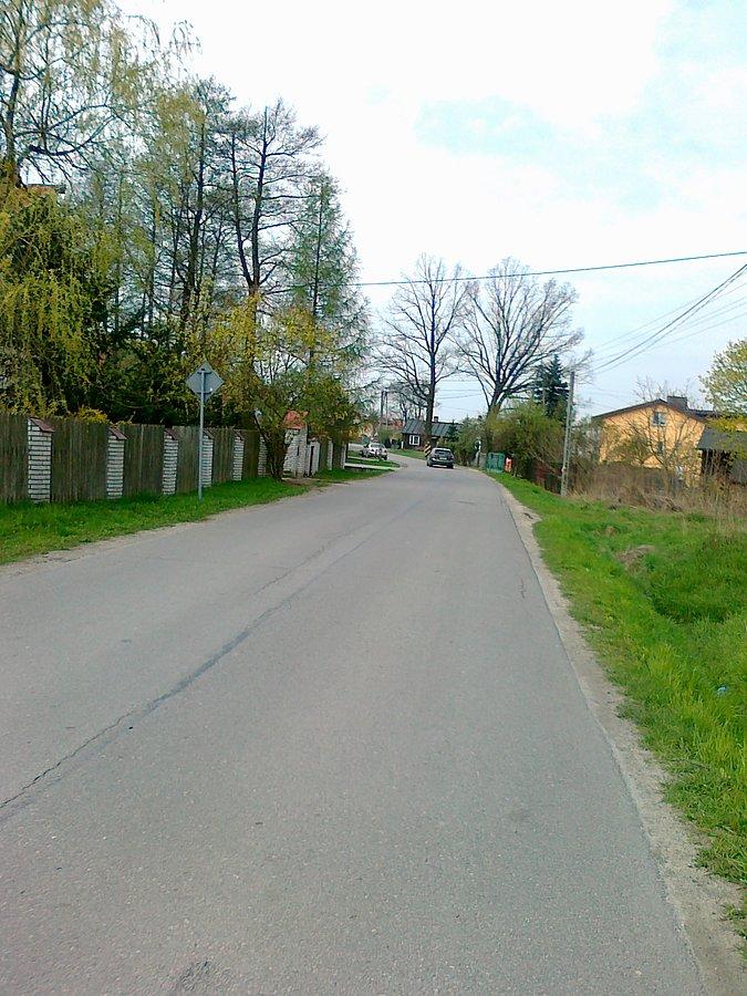 Ulica Akacjowa w Koczargach