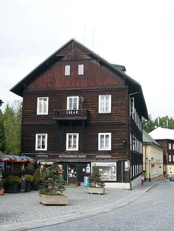 Karlova Studanka