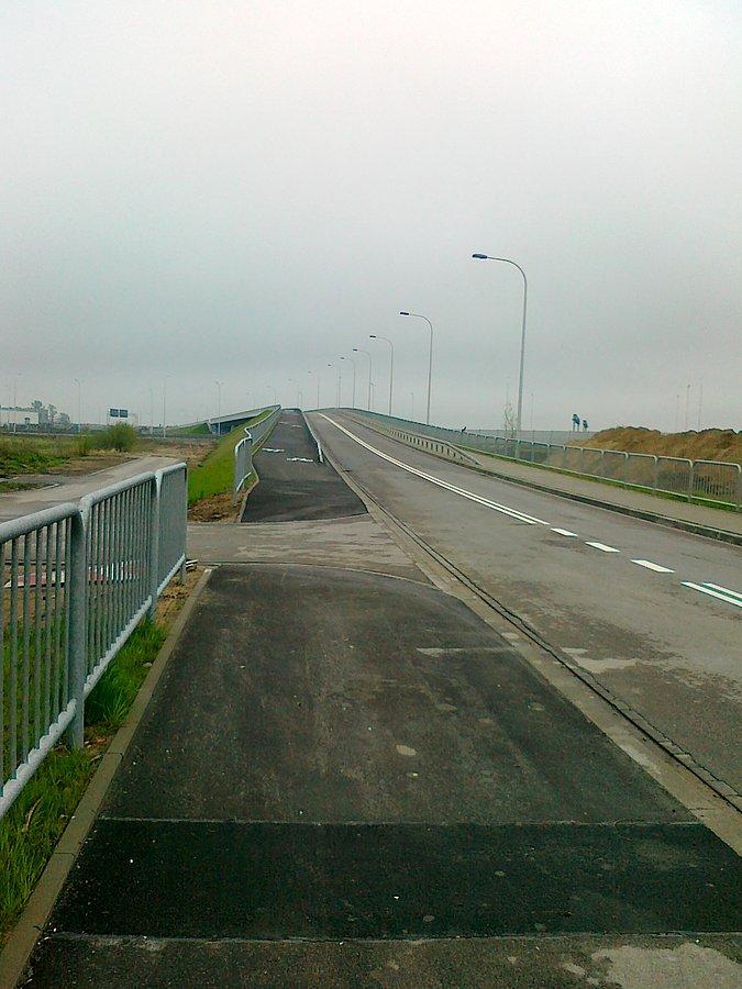 W końcu dojechałam do przyzwoitej nawierzchni