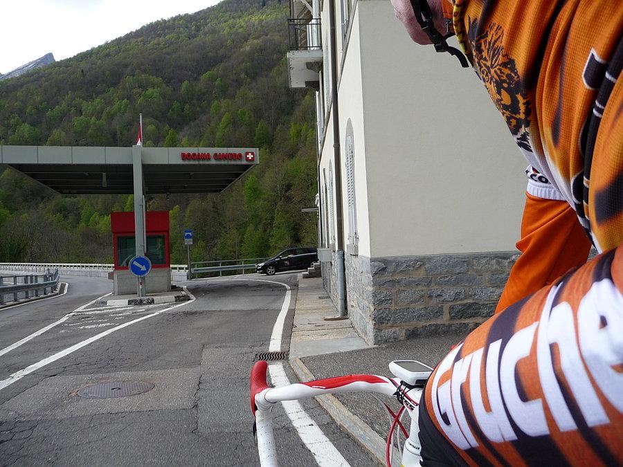 Runde Locarno-Re-Cannobio-Locarno - granica szwajcarsko-włoska