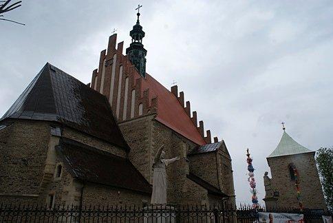 Kościół farny pod wezwaniem św. Zygmunta w Szydłowcu