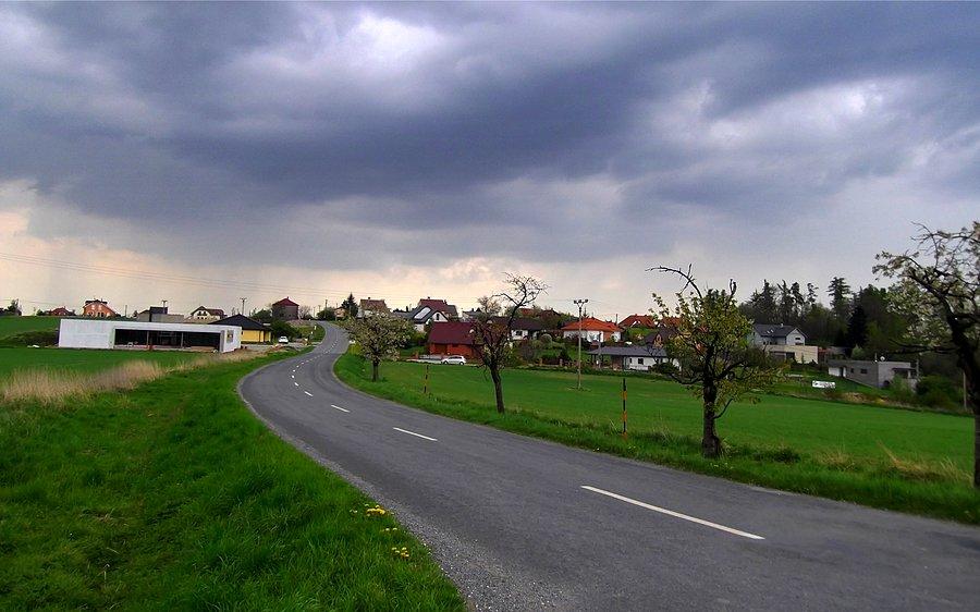 Budisovice, zaraz zjeżdżam na ścieżkę rowerową