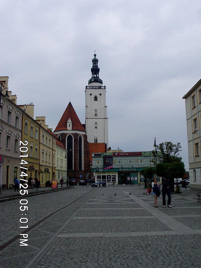 Oleśnica - Kościół pod wezwaniem Świętego Jana Apostoła i Ewangelisty
