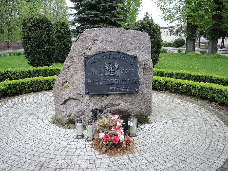 Wieleń - pomnik Postańców Wielkopolskich