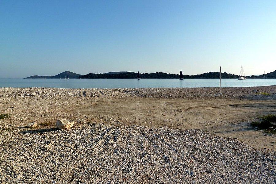 Kamienista plaża