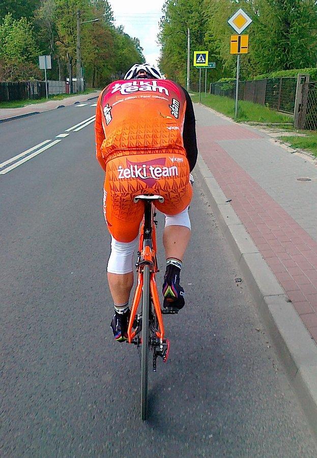Sadysta ciągnie Pasożyta ;)