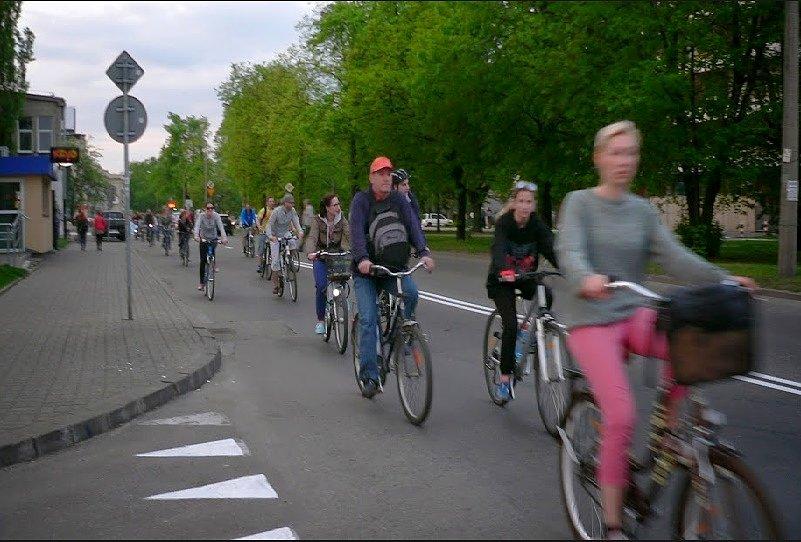 Kwietniowa masa krytyczna na Bemowie