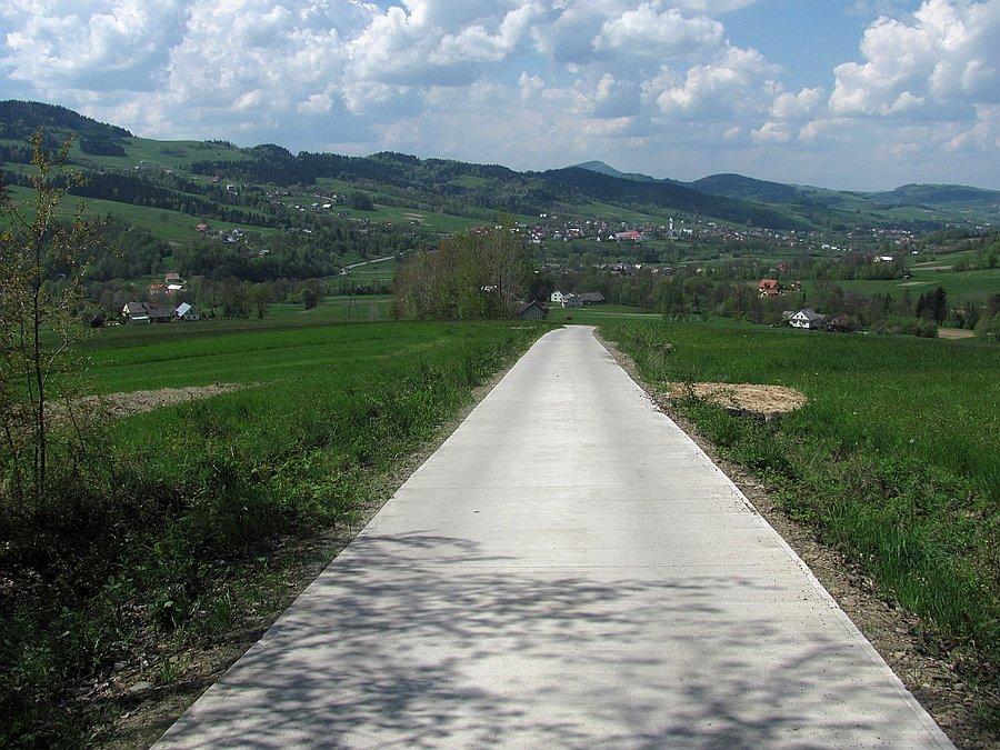 Rzuk oka za siebie na podjeździe
