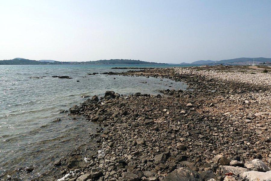 Kamienista plaża
