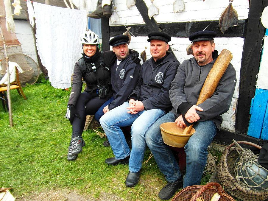 Życie dawnych Kaszubów – przy zabytkowej chacie rybackiej w Jastarni