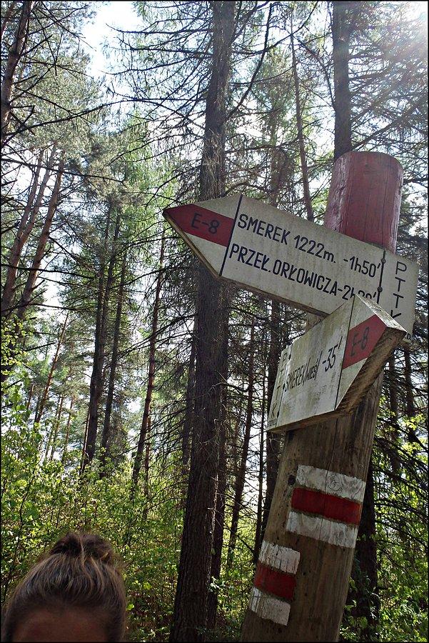 Szlakowskaz na Smerek