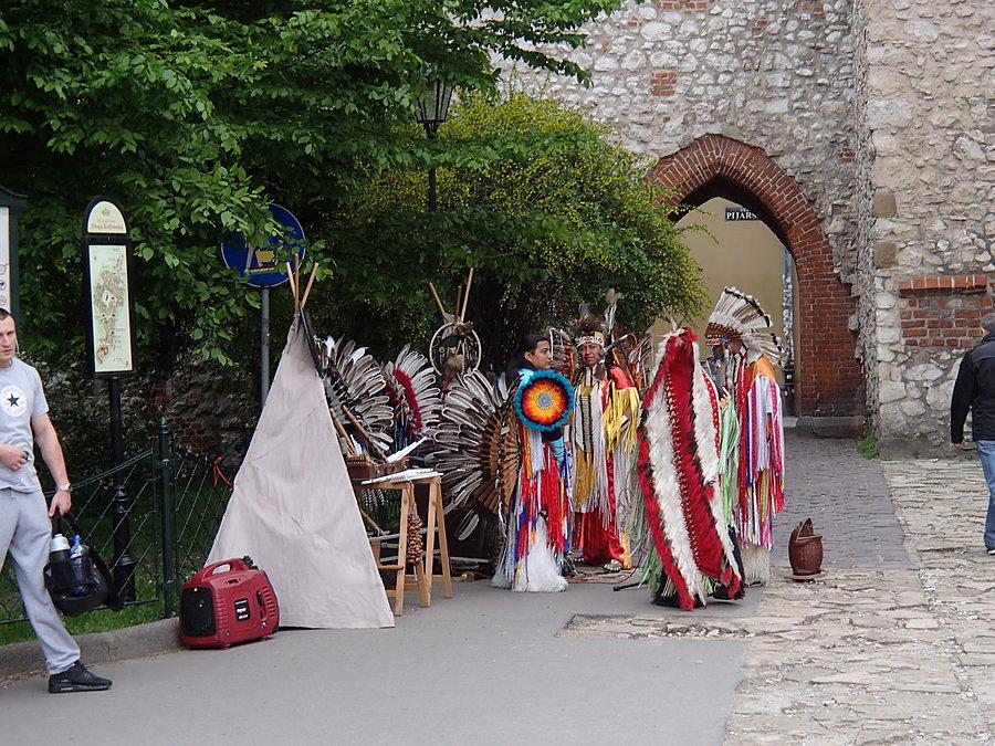 Klasyczni mieszkańcy Krakowa - Indianie