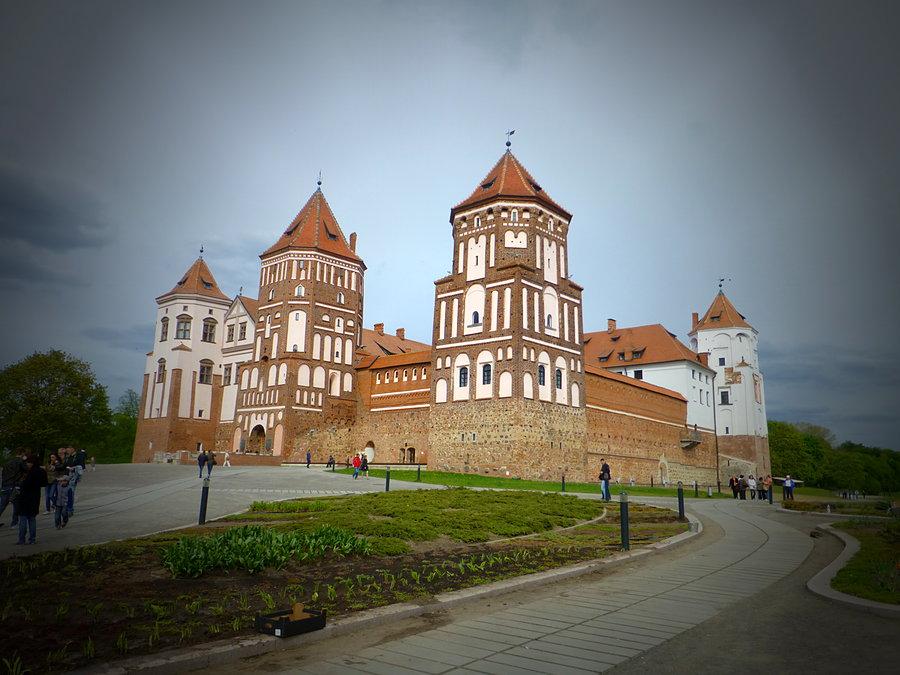 Zamek Radziwiłłów w Mirze