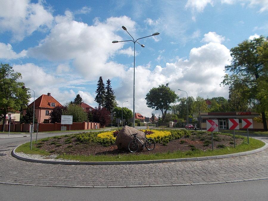 Kamień na rondzie