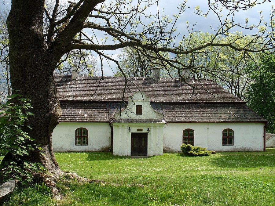 Dworek w Bąkowej Górze