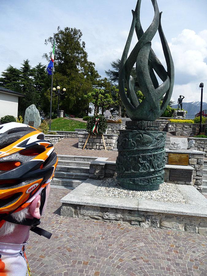 Madonna del Ghisallo Tour z Locarno - miejsce kultowe motocyklistów przed Ghisallo