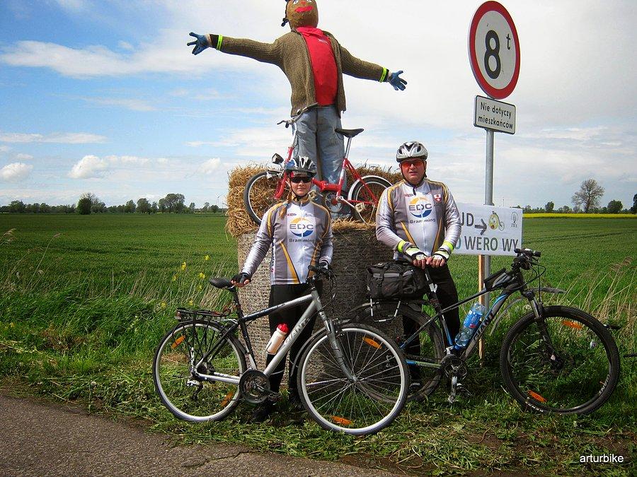 W drodze na piknik Rowerowy Zawrót Głowy