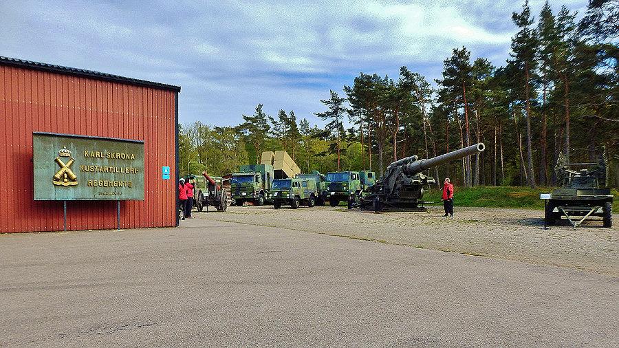 Rowerowy Potop-Karlskrona w Szwecji. Zabytkowe armaty dawnego batalionu artylerii przybrzeżnej