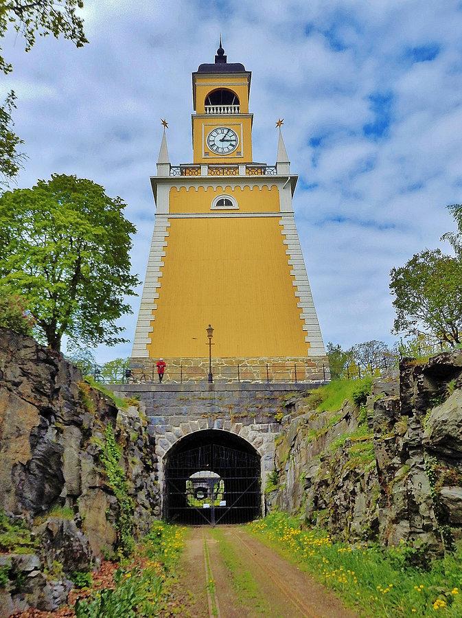 Rowerowy Potop-Karlskrona w Szwecji. Drewniany zabytkowy kościół admiralicji