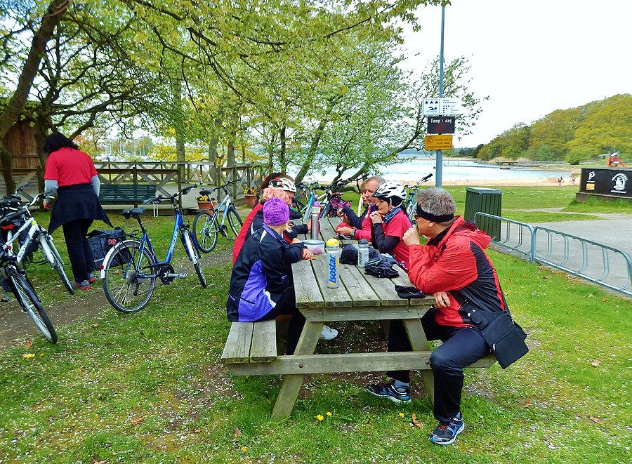 Rowerowy Potop-Karlskrona w Szwecji.Malowniczy camping nad wodą-Dragso