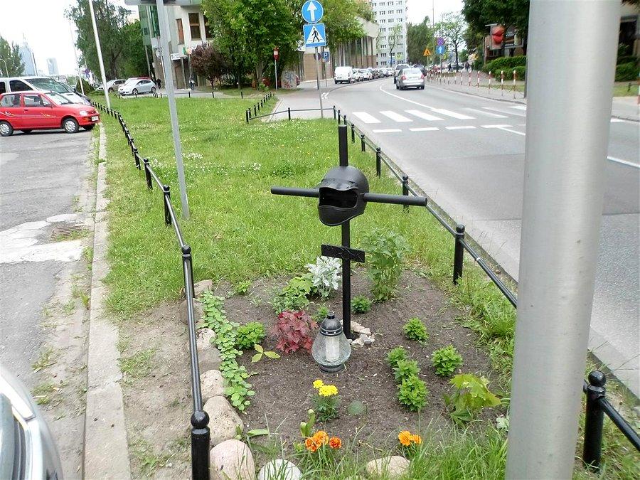Al. Jerozolimskie róg Niemcewicza