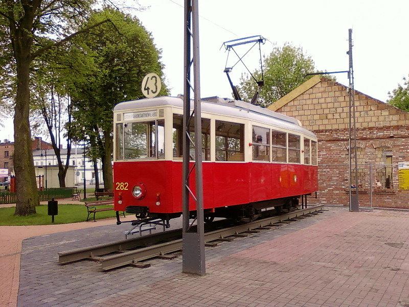 Zabytkowy tramwaj w Konstantynowie