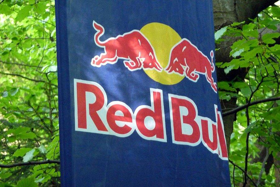 Był też RedBull z urokliwymi hostessami