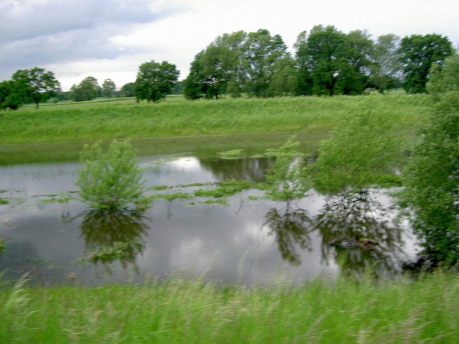 Podtopienia w okolicach Bąkowa