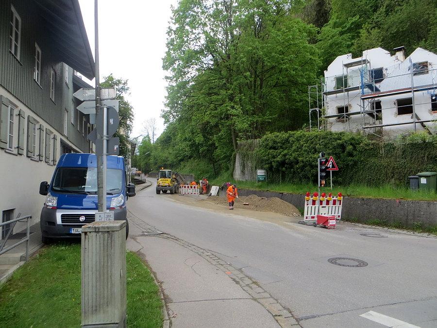 Roboty drogowe na wylotowce