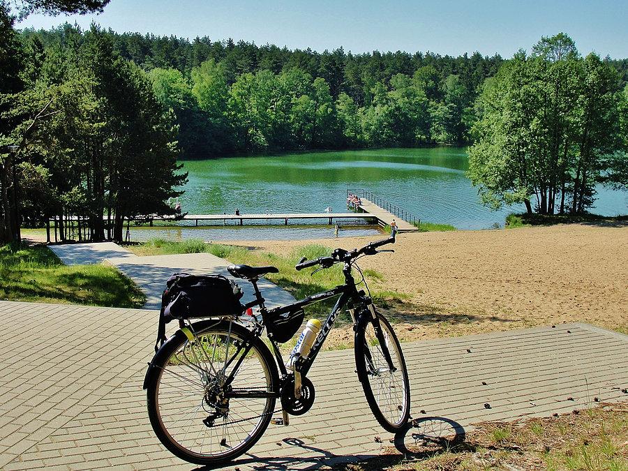 Majówka nad jeziorem w Borównie