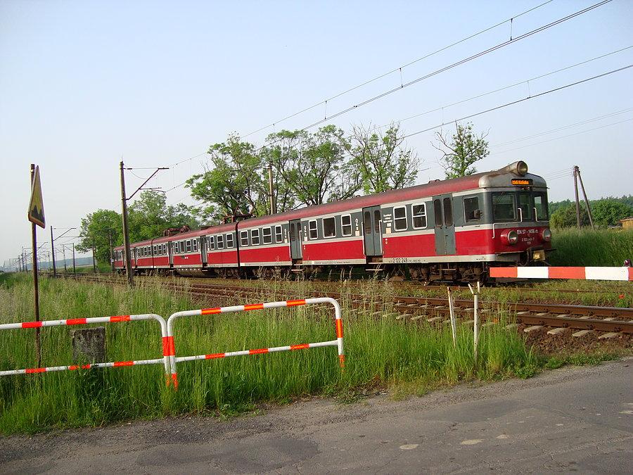 Mała przymusowa pauza na przejeździe kolejowym