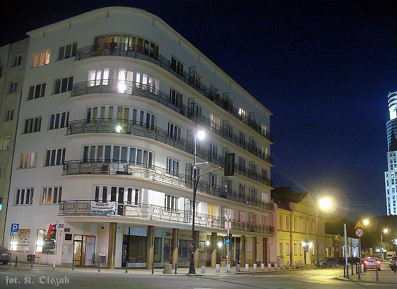 Chłodna 25