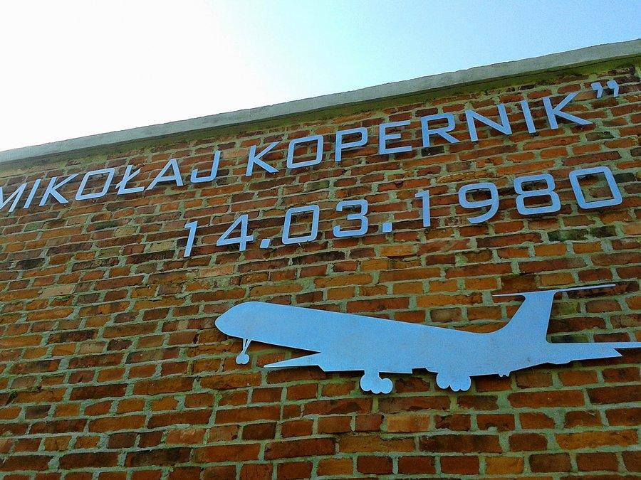 Pomnik ofiar katastrofy lotniczej w 1980 roku w Warszawie