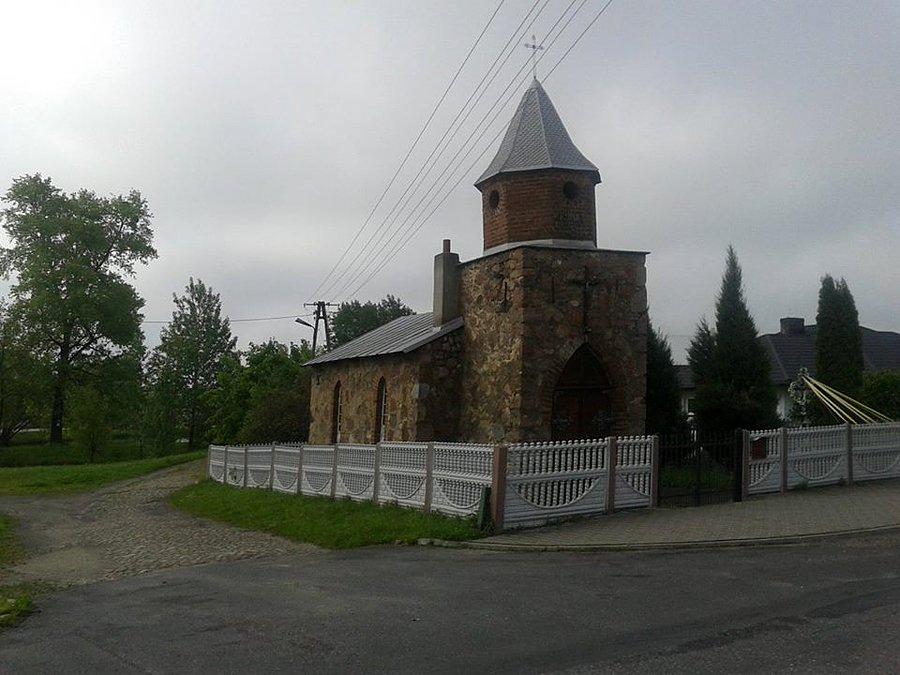 Kaplica w Brzykowie