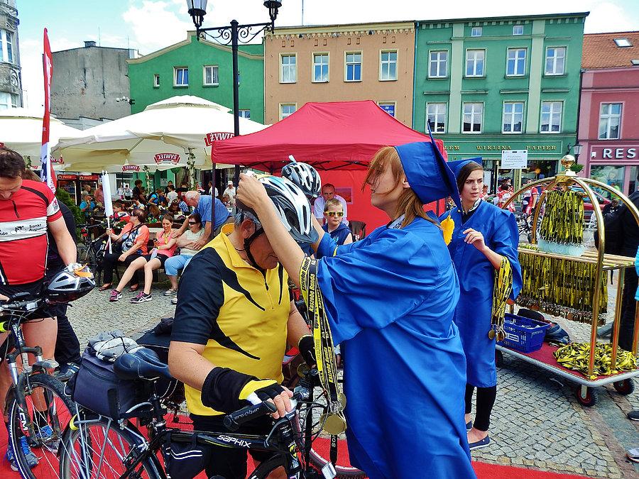 Kaszebe Runda - na mecie dekoracja medalami,następnie otrzymaliśmy dyplomy
