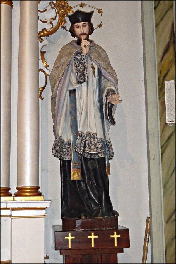 Nepomuk w kościele św. Piotra i Pawła w Oławie