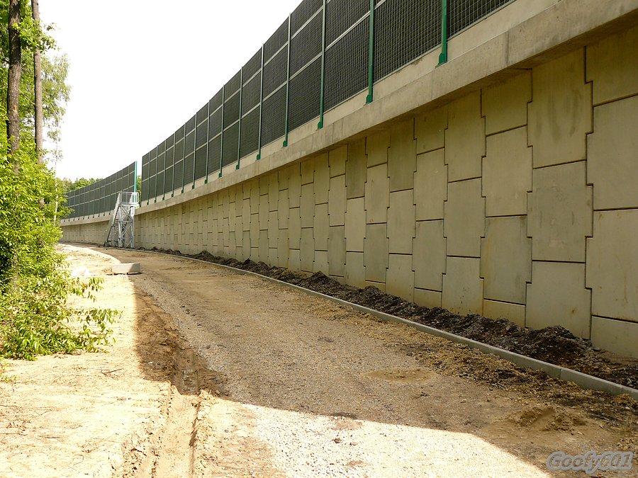 No i zderzenie ze ścianą... Fundament DTŚ-ki