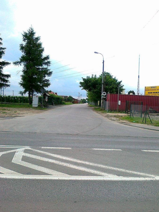 I tu wyjechałam na ulicę Warszawską