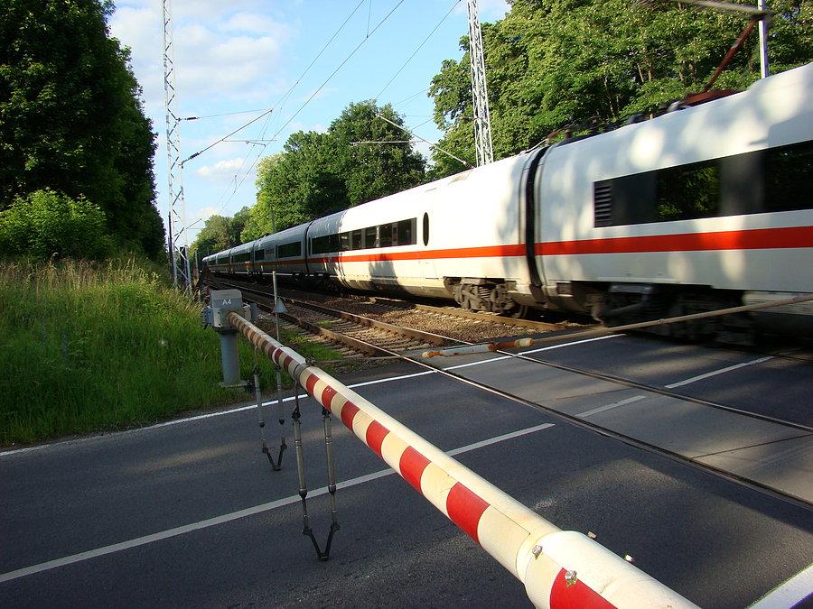Sternfahrt 2014 W drodze - w oczekiwaniu na przejazd expresu
