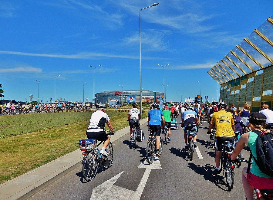 18 Metropolitalny Wielki Przejazd Rowerowy - na trasie, dojeżdżamy do Ergo Areny