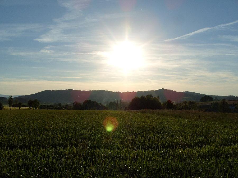 Na skrzyżowaniu Skrzynka Trzebieszowice, żegnamy Anię która jedzie podobno prosto do domu ;)) oj jakoś nie wieżę ;). A my udajemy się jeszcze do Skrzynki na małe odwiedziny