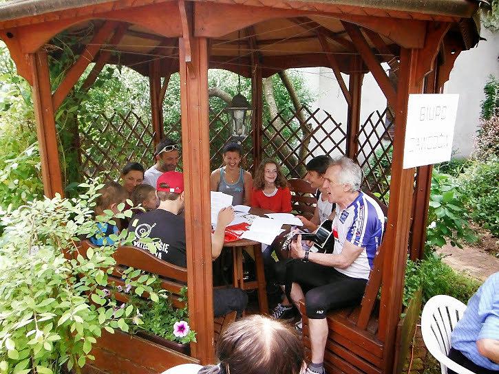 IX Bieg Leśnych Ludków - po zamknięciu Biura zawodów