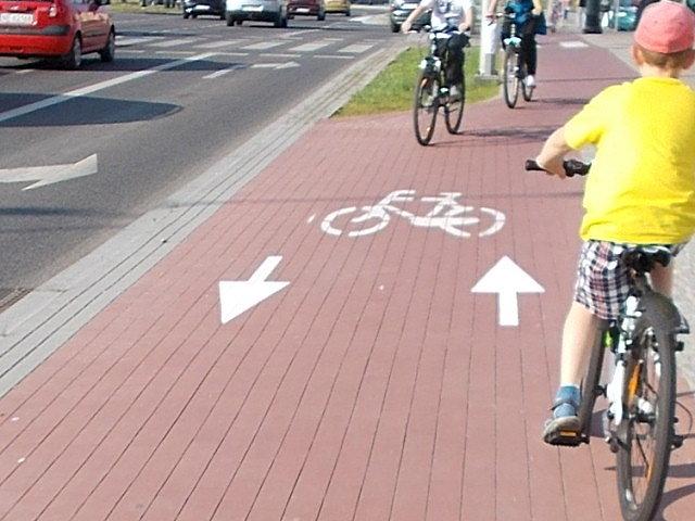 12 Lutego - ruch dwukierunkowy na ddr